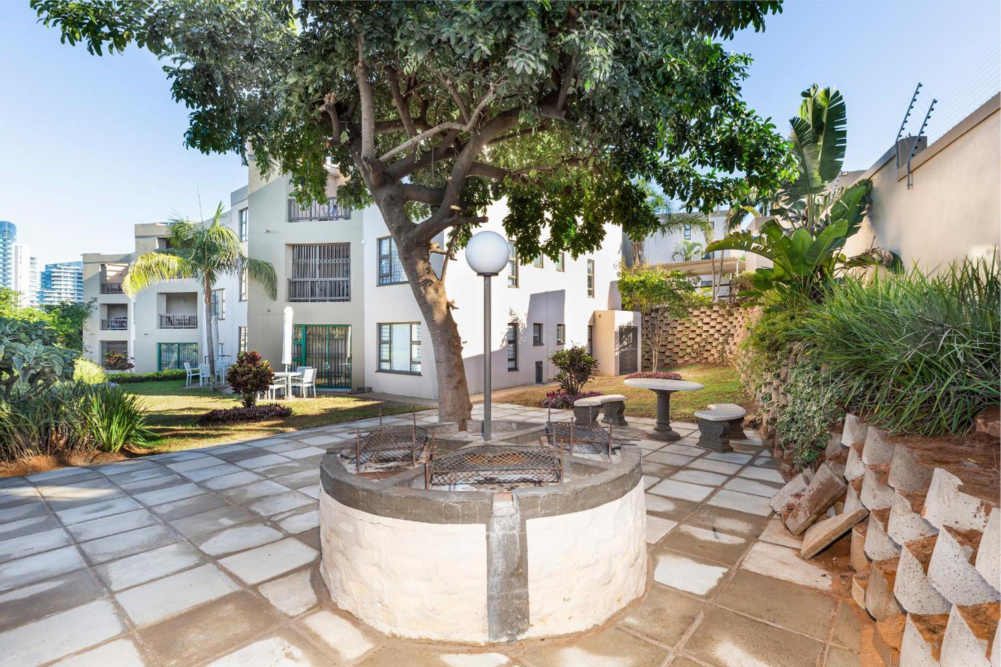 7 The Shades Umhlanga Rocks Appartement Durban Buitenkant foto
